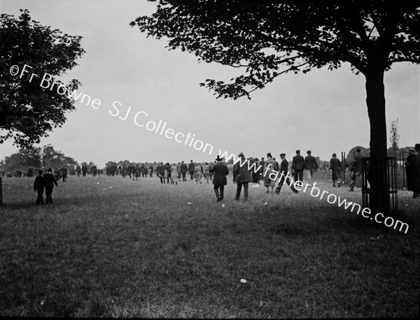 CROWDS ASSEMBLE PHOENIX PARK